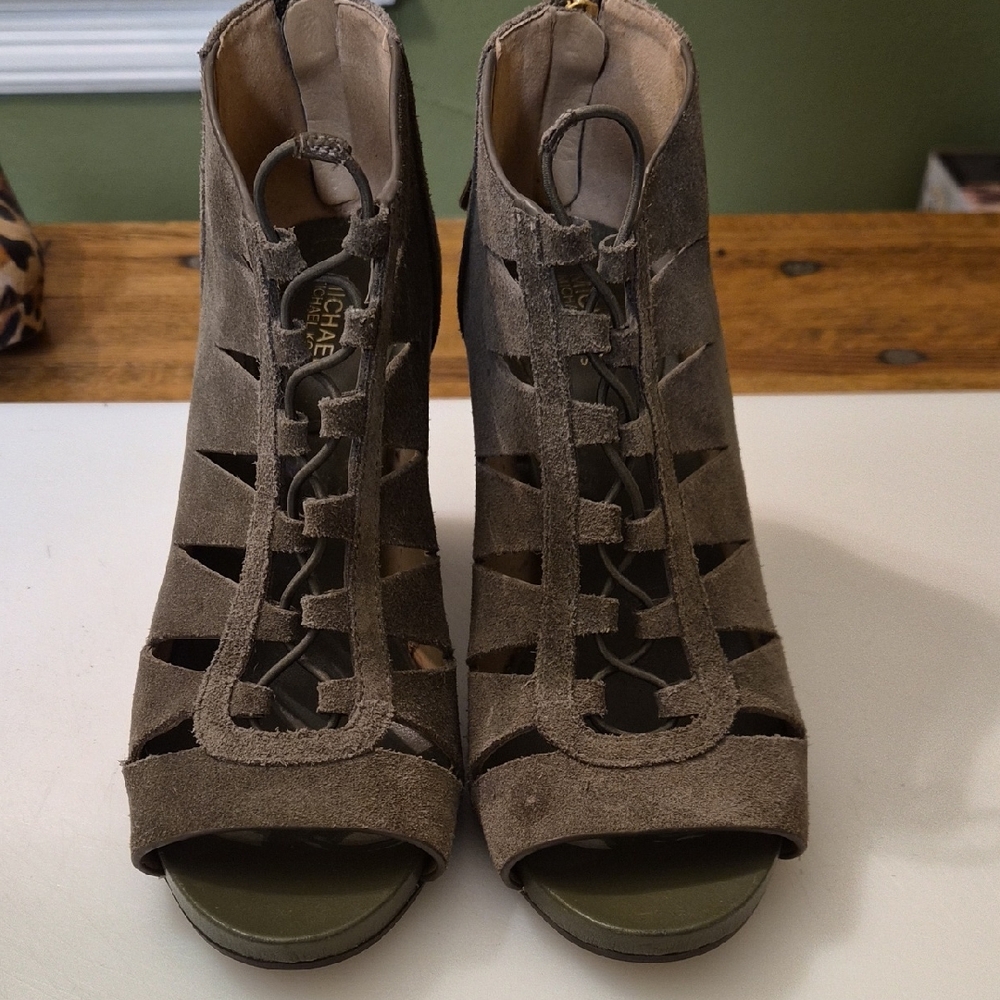 Michael Kors Women's Taupe Suede Cutout Heels